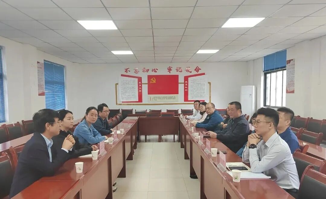 西安投資控股積極幫扶藍田縣灞源鎮青坪村開展鄉村振興工作